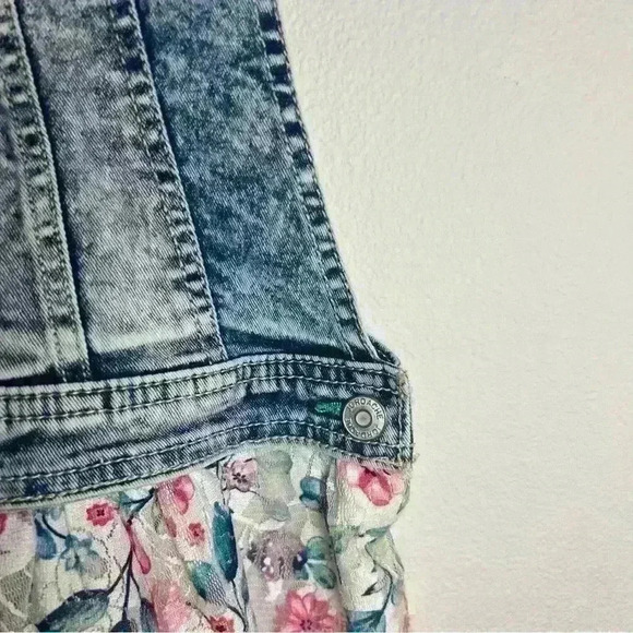 Jordache | Girls' Acid Wash Denim Skirtall Dress | Size 7/8 - Picture 5 of 15